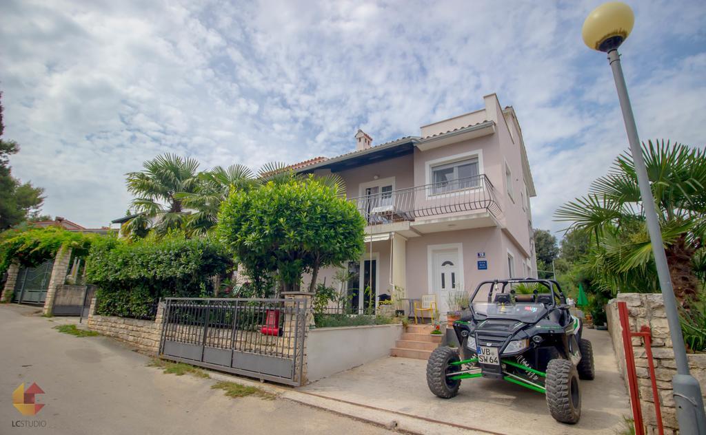 Apartment Mirta